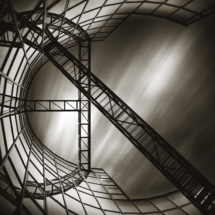 C3, photography by Fabrice Silly. canon 5D MII + 17-40mm. long exposure