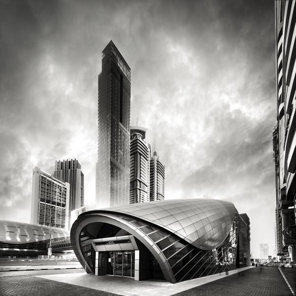 Dubai Under Fire by Fabrice Silly