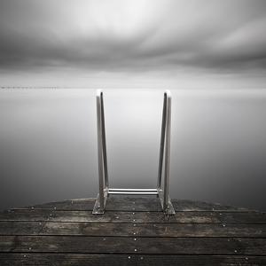 White Calm by Fabrice Silly