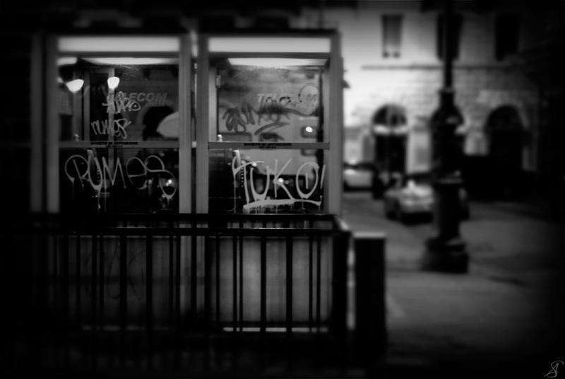 Unknown Caller, photography by Aleksandar Sosic. In Construction, Street, Graffiti