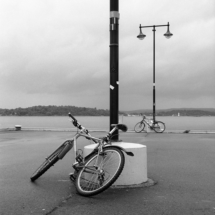 Glimpse at Oslo, photography by Oleg Smoliy. In People, Everyday, City life