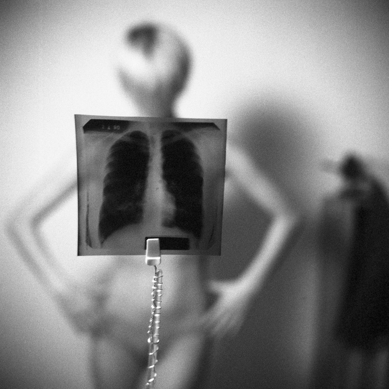 breathe, photography by Tatiana Ferkova. created for Manuel Dias de Abreu. Yashica Mat 124G. Ilford delta 3200. In People, Nude