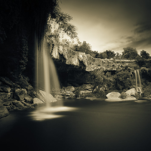 Pedrosa De Tobalina, photography by Israel Martos Jurado. Pentax K20 d. long exposure, NDX 400