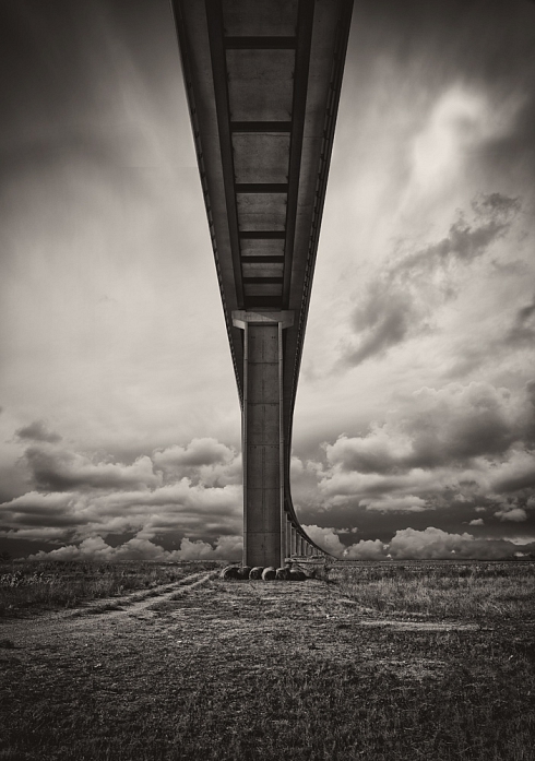 Under The Bridge, Artwork by Kristian Macinić. Canon 5D MK II 24-105mm IS. Photography+PostProduction