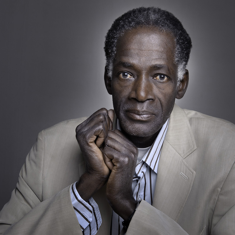 Moussa -Mauritanie, Artwork by Philippe Colignon. Suite et fin de ma s&eacute;rie de portraits des africains vivant dans ma ville.
Ces portraits seront pr&eacute;sent&eacute;s du 6 au 9 octobre 2011 au Festival international de G&eacute;ographie.. Nikon D700. Photographie