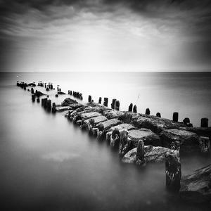 The Sea by Igor Kawecki