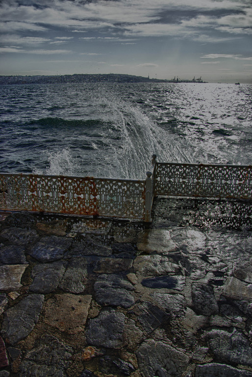 Au Bord De L,eau, processing by Henri Hadjari. pentax k10. photoshop,lightroom. In Construction, Cityscape, skyline, Harbour