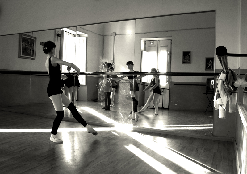 ballet lesson, photography by Piotr P?dziszewski. In Event, Dance