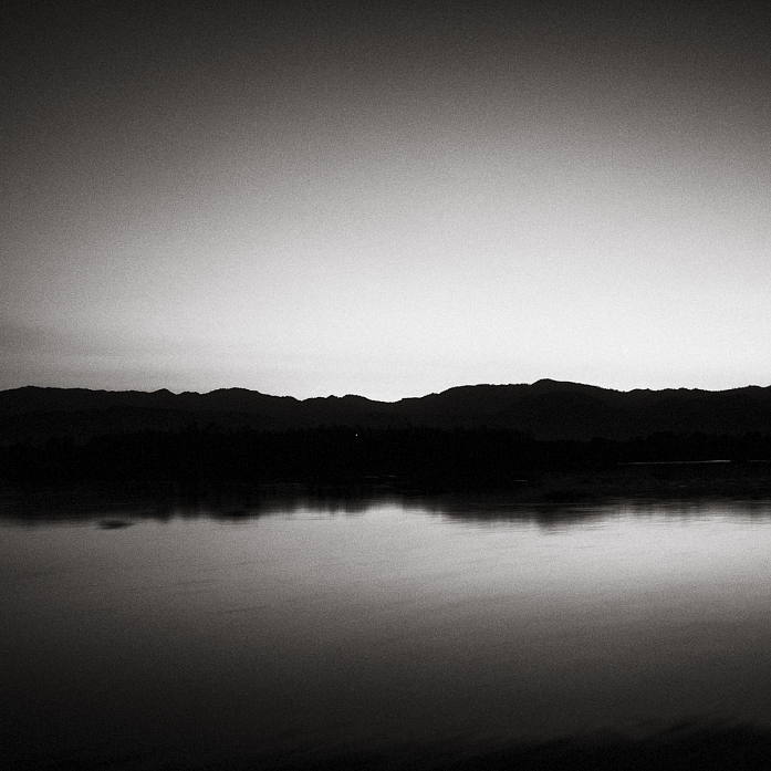 Myanmar : Dusk At Lake Inle, processing by Olivier Borson. Pentax. digital. In Nature, Scenery, Waterscape