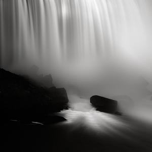 Niagara Falls by Maria Strömvik
