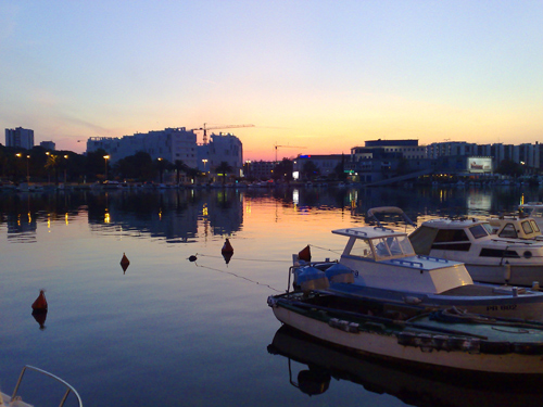 U Zoru / In The Dawn, Artwork by Jelaska Julije. Snimljeno u zoru, sa zadarskog mosta,prilikom odlaska na posao!Shoot at the dawn when i going to work.
Boats in zadar's harbour has ZD sign,and islands are PR for PREKO (littl place across the Zadar about 300 -400 people!). SONY DSC W350 on the dayligh. t/COLOUR