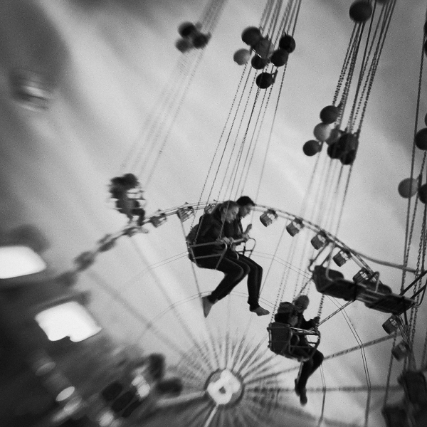Canon 50D with Lensbaby. In People, Everyday, Leisure. Near The Center Of The Universe, photography by Sofiya Petkova. Image #219388