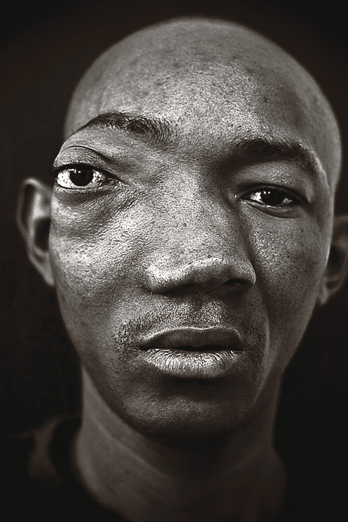 Hasselblad H4D. Disfigurement G Case, image by Cyril Crépin. Image #281083