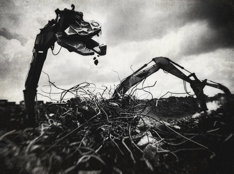 Canon 5 D , Canon 17 / 40. In Industrial, technology, Machine. Dinosaurs, photography by Holger Droste. Image #388332