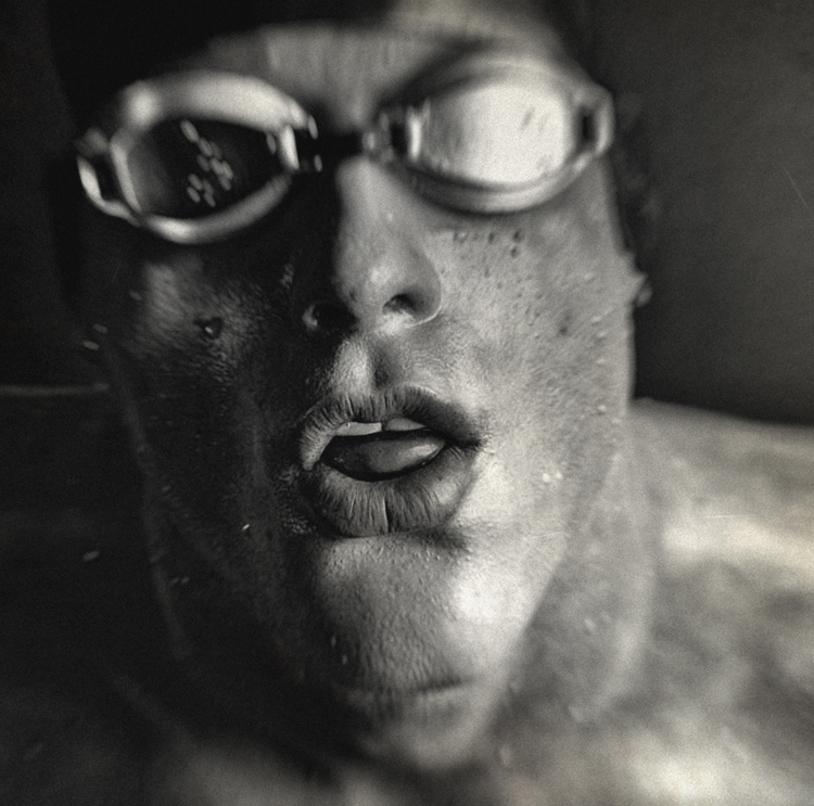 In Event, Sports. 400 M Freestyle, photography by Holger Droste. Image #399005