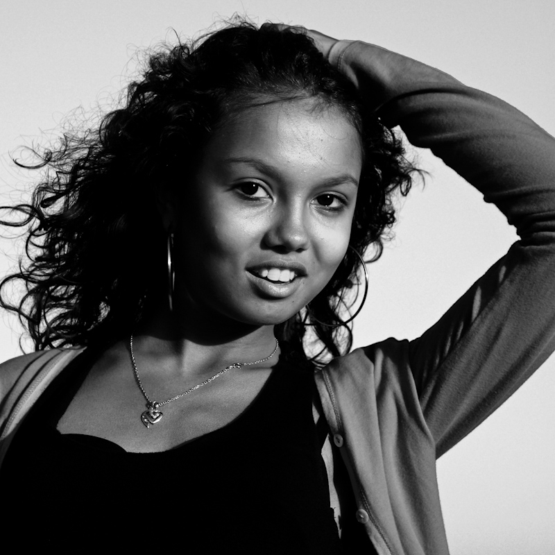Olympus E3 + 2.8 - 12/60 mm. Dans Gens, Portrait, Femme. Ursula, photographie de Rémi Bridot. Image #393853