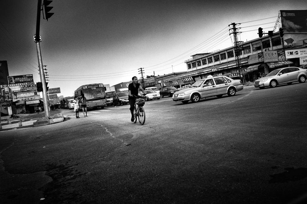 leica M9 28 mm. Back To Shenzen, image by Franck Tremblay. Image #372406