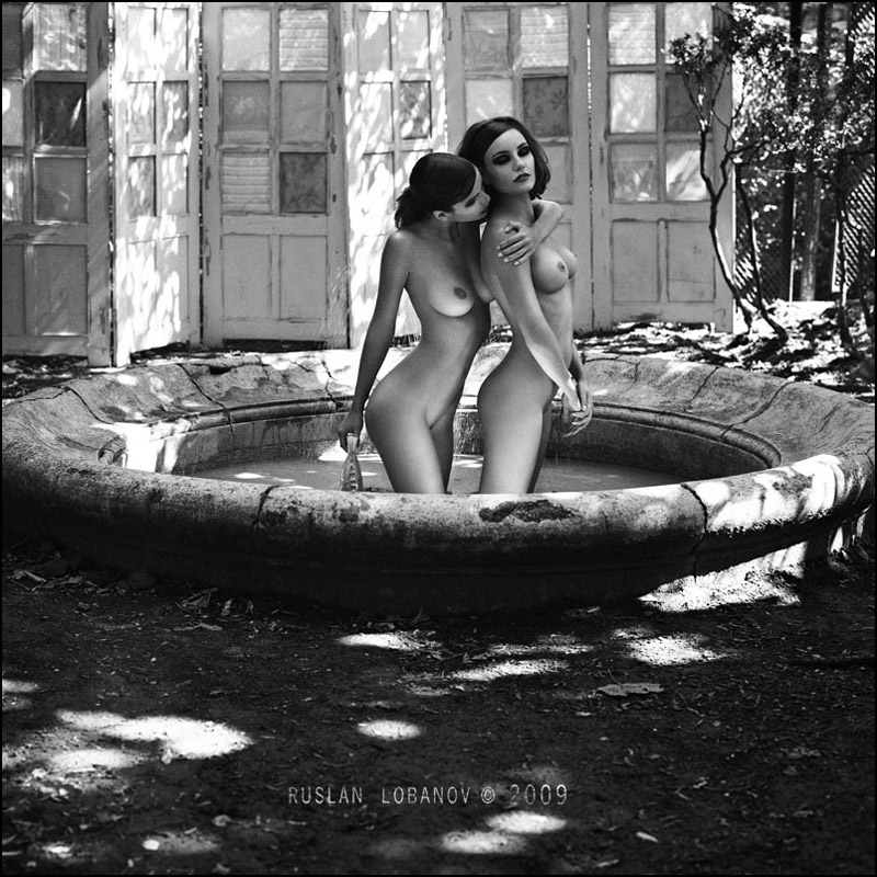 High Life, photography by Ruslan Lobanov. Odessa. september 2009. In People, Nude, Female