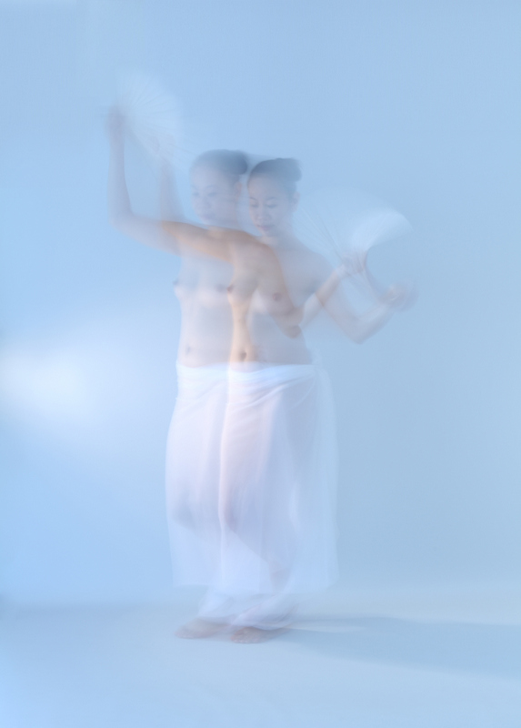 In People, Nude, Female. Dance 2 - Blur Series, photography by Minh Hieu Nguyen. Image #387686