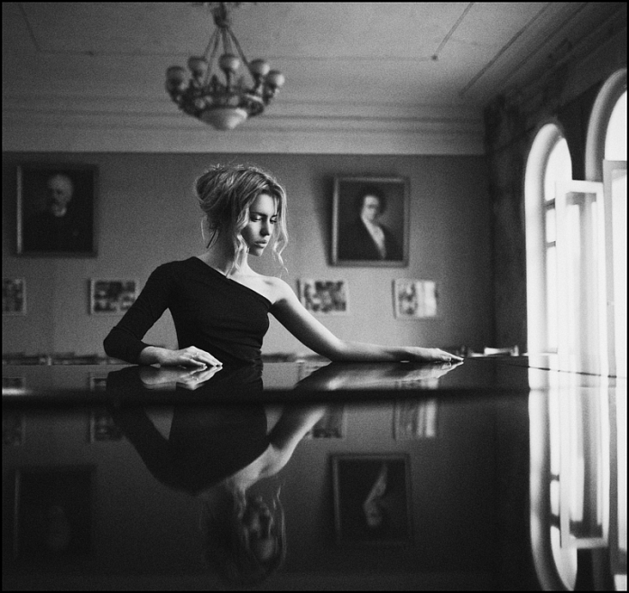 Untitled, photography by Aleksandra Aleks. In People, Portrait, Female