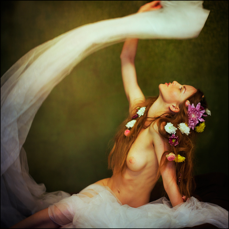 In People, Nude, Female. &Agrave; L'ombre Des Jeunes Filles En Fleurs, photography by Ksenia Alekseeva. Image #391835