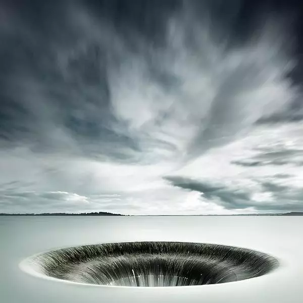 The Giant Drain by Carlos Resende in Photography Digital