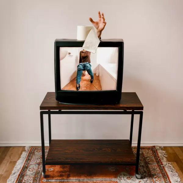 Survival strategy by Maria Frodl in Photography Montage, retouching