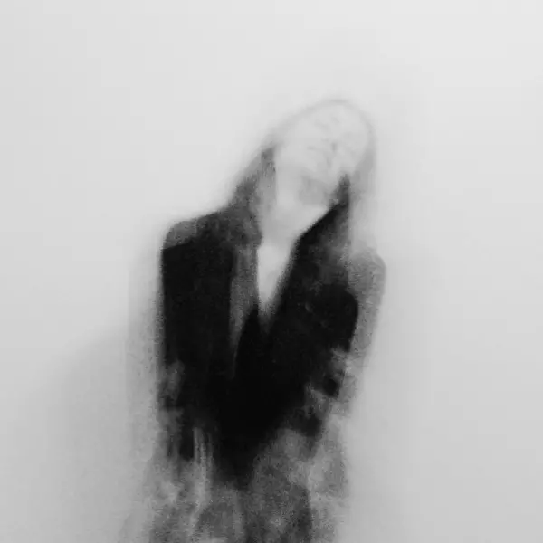 Woman #117 par Nasos Karabelas dans Photographie