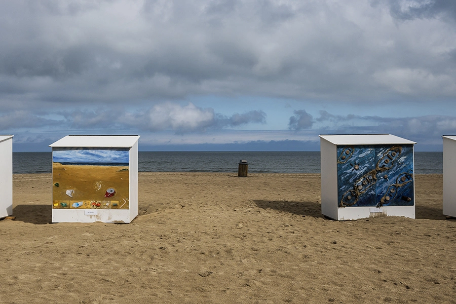 Beach cabins is a creation by the artist Eddy Verbruggen. Category art work. 206 views, 29 appreciations, 1 favourite.