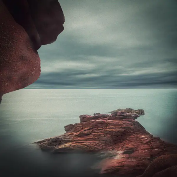 Parure de Granit by Bettina Gouchet in Photography