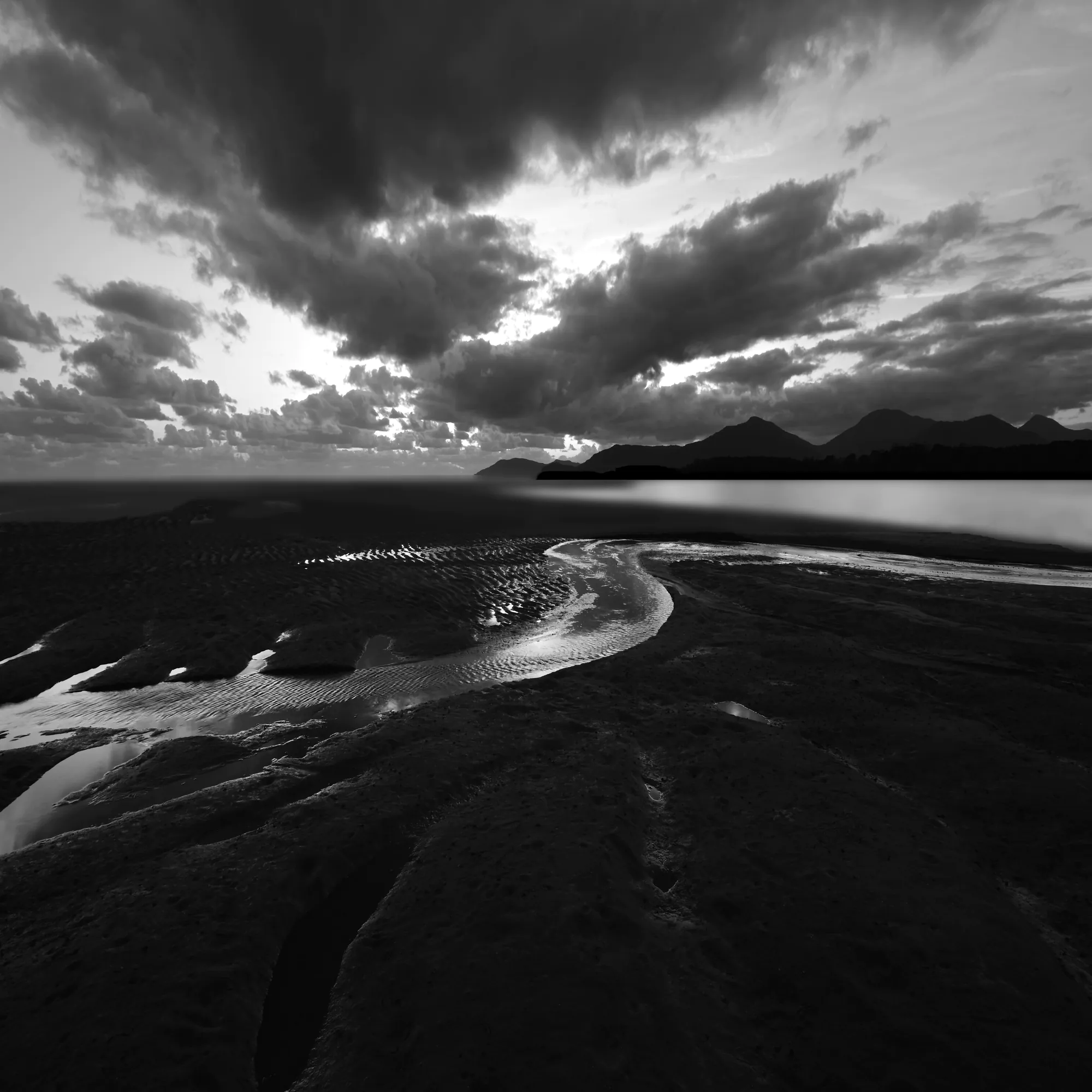 Sunrise at Machans Beach, East Coast of Australia is a creation by the artist Imi Koetz. Category Nature, Landscape, Beach, Fine-Art, Photography. This artwork is for sale. Nikon Z6 II. tripod, ND3, long exposure. 3 distinctions, 196 views, 47 appreciations,…